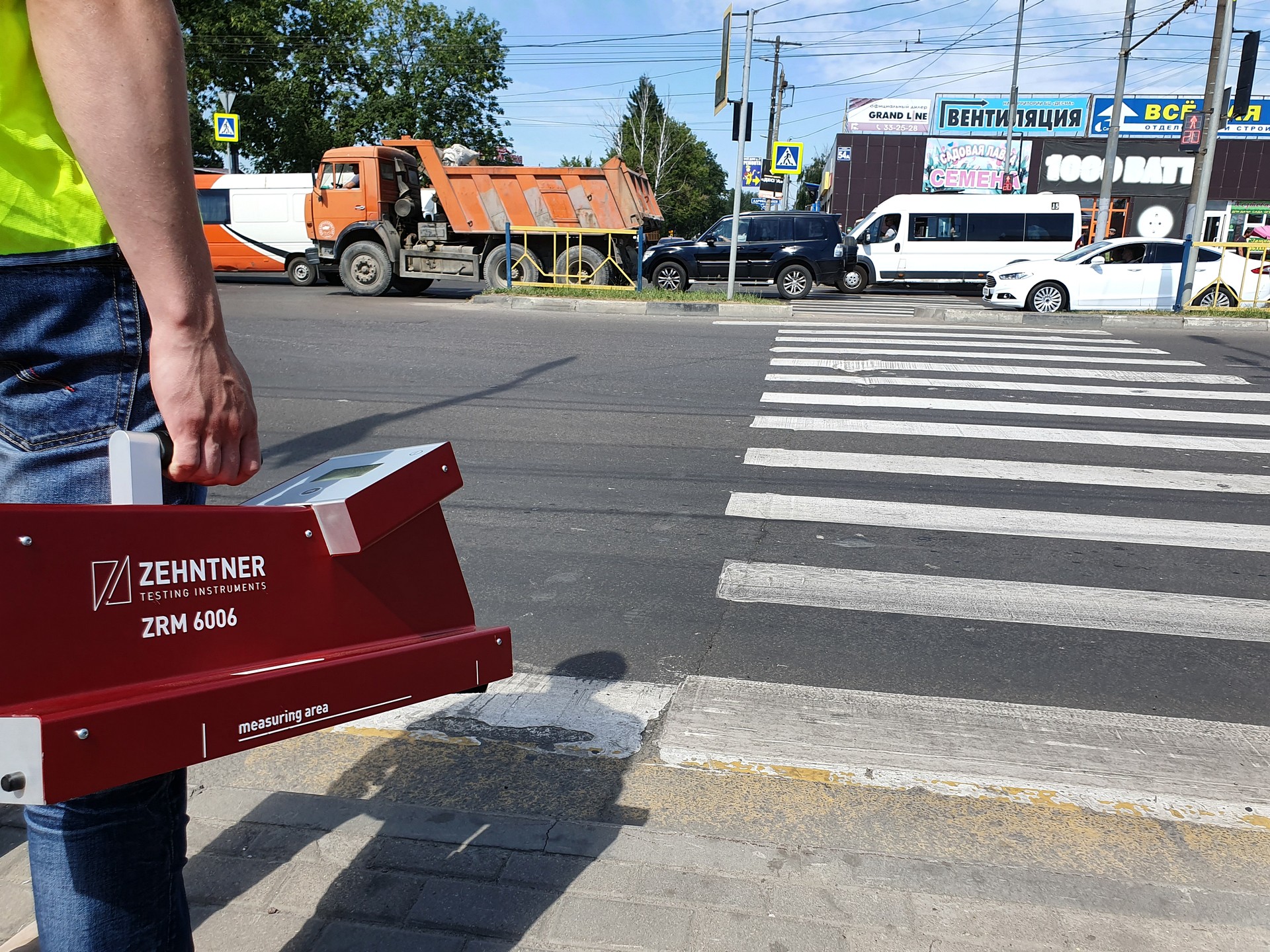 Брянск получает "тройку с плюсом" по дорогам и по безопасности