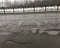 Дорожное полотно износилось очень сильно и уже давно, ремонта капитального не было за последние 5 лет точно. Дорога очень пользуется популярностью среди жителей района северо-приморский, так как является по сути развязкой между Богатырским проспектом и улицей Оптиков.