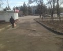 Напротив магазина по адресу: Волгоград, пр-т Университетский, 90Д. 3 огромные ямы, почти пол колеса проваливается. За 3 года ни разу не ремонтировалась.