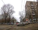 Это дорожное полотно в центре города Саратова.