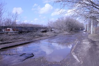 None, Теплично-Комбинатская улица