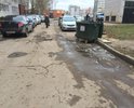 Фото год, ситуация с дорогой только ухудшилась, писал в администрацию города - безрезультатно, надеюсь на то, что ваш портал нам поможет, заранее спасибо