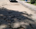 Во дворе дома по пр-ту Авиастроителей, 25 в г. Ульяновске глубокие ямы с острым краями. Несколько машин пробили колеса. Этот участок не ремонтировался много лет!