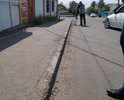 1 год назад сделали тротуар. Спустя всего лишь год бордюрный камень весь рассыпается... Бюджетные деньги просто выброшены на ветер...