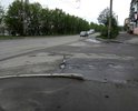 Центральная улица города, ненормальное  состояние.