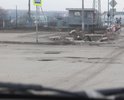 На дороге встречаются крупные ямы