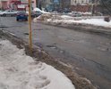 Поворот с улицы Попова на улицу Островского, поскольку ведутся демонтажные работы в этом квартале убили строительные машины.