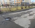 Огромное количество ям выбоин