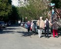 Большие ямы и перепады высот до 40м (возле теплопункта). Центр города! Сюда ездят регулярно и ППС и ГИБДД, отвозя подозреваемых на наркотики и адкоголь по таким ямищам!