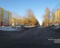 Дорога в центре города. Ямы постоянно в одних и тех же местах. Фуры Магнитовские всю дорогу разбили.