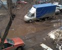 Доброго дня, указал дорогу во дворе жилого дома. Ямы и лужи - с апреля по ноябрь, до первого заморозка, это не шутка.
Рядом через дом в 30 метрах одна из основных дорог в районе: асфальт, чистая, любо дорого смотреть, руководство республики проезжают и хвалят районную администрацию. 
От безысходности пишу во все инстанции, модератор - пропустите, пожалуйста.