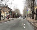 ул. Мира - ул. Липецкая - очаг аварийности согласно Перечня мест концентрации ДТП, сформировавшихся за 2018 год на территории Челябинской области. Решение проблемы: 1. В соответствии с требованиями п. 7.1 ГОСТ Р 50597-2017, обеспечить нормативную видимость на перекрестке путем ликвидации древесно-кустарниковой растительности.                                                                                              
2. Заменить дорожные знаки 2.4 на 2.5. на ул. Липецкая.
3. Обустроить пешеходные переходы дополнительным освещением в целях доведения освещенности до требований, указанных в п. 4.6.1.8 ГОСТ Р 52766.