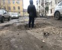 Двор по адресу ул. Подшипниковая, д.13. Который год ждём, когда нам положат асфальт, но этого не происходит. Мало того, зимой была авария на теплопроводе, всё разрыли и после этого двор совсем превратился в катакомбы! На машине не проехать! Даже ходить страшно!