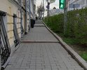 когда появятся пандусы на тротуарах по обе стороны дороги? С детьми на колясках, велосипедах приходится ходить по дороге!