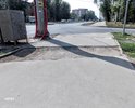 Вероятно для снижения скорости потока пешеходов некоторые тротуары, в нашем прекрасном городе, были оборудованы подрядчиками «искусственной выбоиной» или простым «вскрытием асфальта».