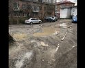 Здравствуйте, качество дорожного полотна оставляет желать лучшего. Ямы , грязь , гнилая листва с прошлого года и вечно стоящая вода. Как можно решить проблему ?