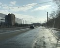 Весь проспект в ямах и неровностях. Не было ремонта очень давно.