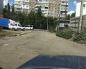 Убитая дорога у Скорбященской церкви от Антонова до Блинова. Также необходимо демонтировать рельсы давно не существующего трамвайного маршрута.