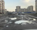 Напрочь убитая дорога в центре достаточно нового района « вертолётное поле». Весь посёлок, сотни автомобилей ездят по ней ежедневно. Каждый год все жители надеятся, что ее наконец-то заасфальтируют. Но нет. Этого не происходит. Ее немного подравняют, засыпят отходами асфальтового производства и все. Все!!!!!!!! И никому до этого дела нет. Это же Россия. Не удивлюсь если по бумагам асфальт положен несколько лет назад, деньги разворованы. Вот и посыпают каждый год тырсой.