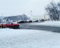 В целях снижения напряжённости и аварийности при движении автомобильного транспорта по проспекту Героев-Североморцев в районе дома 58 необходимо и целесообразно установить дополнительную секцию у светофора, разрешающую совершать поворот влево на улицу Александра Невского с проспекта Героев-Североморцев при движении транспортного потока в северном направлении.